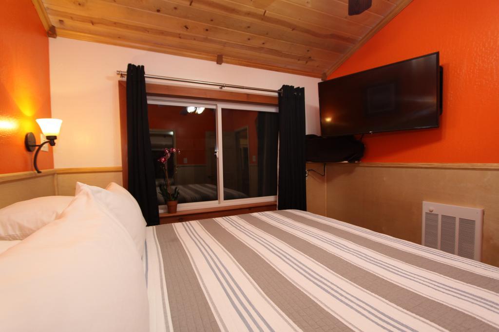 The Woods Hotel - Gay Lgbtq Cabins Guerneville Kültér fotó